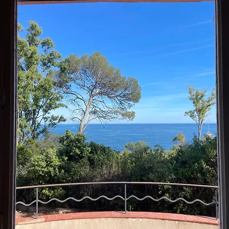 Villa Villa La Crique Et Sa Plage Privee Agay Saint-Raphael (Var)